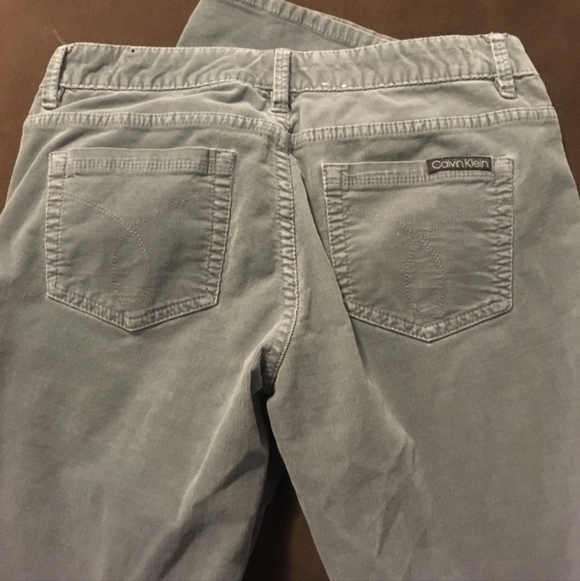 Calvin Klein Slim Bootcut Cords Corduroy Pants Women's Size 6 Light Grey EUC - Picture 3 of 7